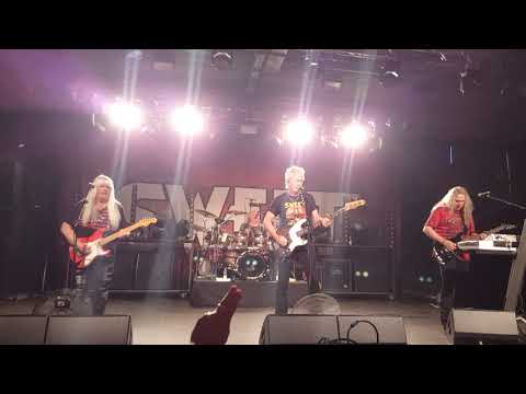 SWEET 04.05.2019 PEPPERMINT TWIST und AC DC Airport Obertraubling