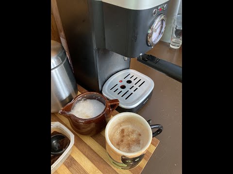 How to use the Ambiano Espresso Maker: Part 2: Steam milk (Froth milk)
