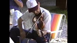 Pete McMahan fiddles Fiddler's Hoe Down - Bethel 1990