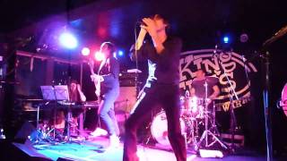 Summer, Julian`s Eyes - Brett Anderson, Glasgow. Feb.2010.