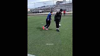 Even pros can't do this ⚽😳
