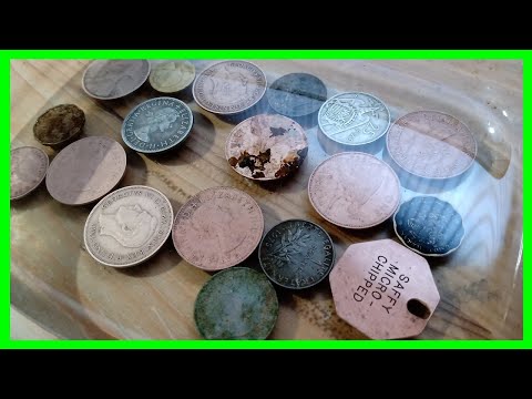 Cleaning Old Coins with White Vinegar & Salt
