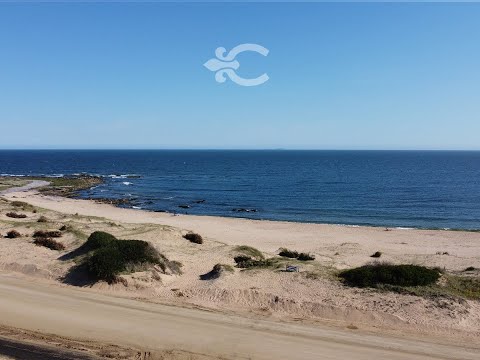 Video de YouTube - Terreno en venta en Punta Colorada 9692, en primera línea