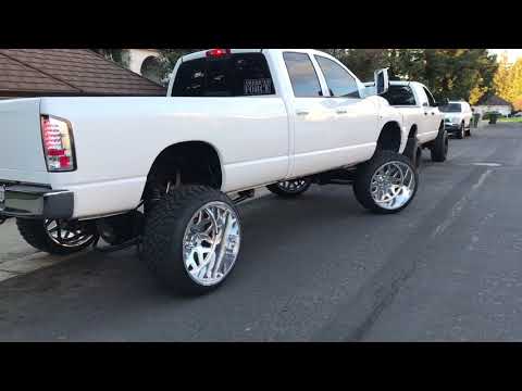 2005 5.9 cummins on 26x16 American force wheels