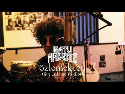 Batu Akdeniz - Özlemekten (Live @Fame Studios)