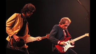 dire straits performin &quot;My Parties&quot; 1991 on every street album