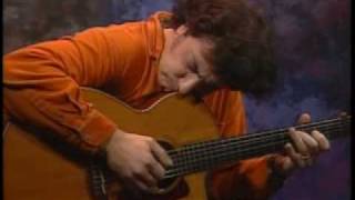 Pierre Bensusan - Medley: Merrily Kissed The Quaker & Cunla