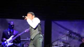 Maxwell - fistful of tears Live in NYC 2010