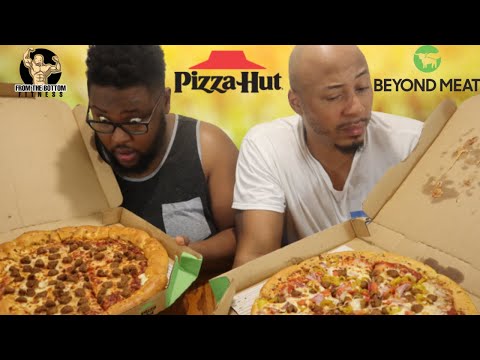 PIZZA HUT® BEYOND MEAT ITALIAN SAUSAGE PIZZA REVIEW...