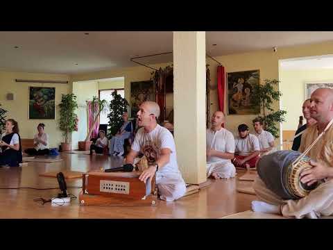 Sunday feast bhajani - Kakudmi das 16.7.2023.