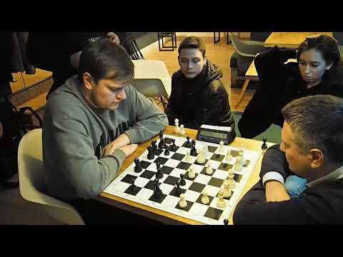 Gavrilov Oleg - gm Novik Maxim chess blitz game 8