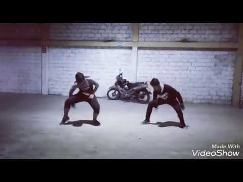 Axel ft. Alexis Training Dance [TRUE BROS]