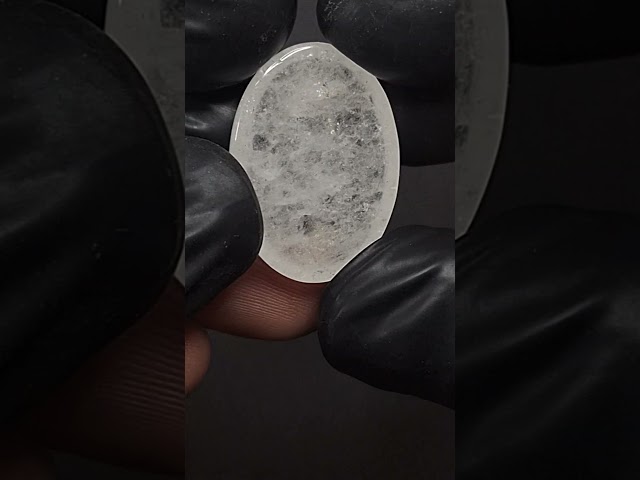 حجر روك كوارتز (در) طبيعي