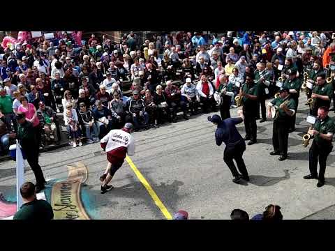 Greater Kensington String Band - "Don't Give Up The Ship" 2019 String Band Serenade