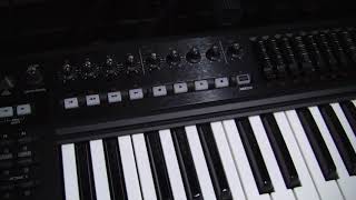 Cakewalk by Roland A-800PRO MIDI Keyboard Controller - What To