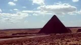 Great views of the Egyptian pyramids at Giza, Egypt