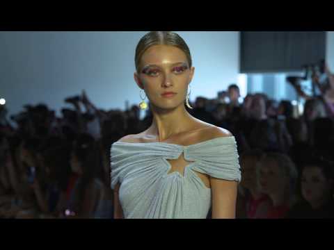 Tadashi Shoji Spring/Summer 2019 Collection at NYFW