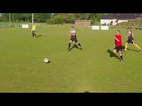 KS LOTNIK 1946 Wrocław - POLONIA Bielany Wrocławskie 7:1(2:0)