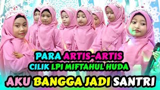Download lagu TARI LAGU ISLAMI - AKU BANGGA JADI SANTRI mp3