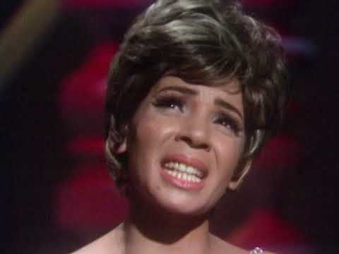 Shirley Bassey "Goin' Out Of My Head" on The Ed Sullivan Show