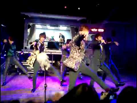 [Fancam] 121220 Sukira Front Yard Concert - Boyfriend (Janus)
