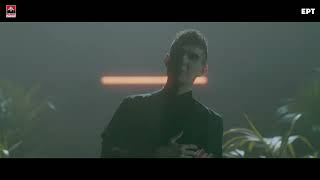 Video zu 'What They Say' ansehen