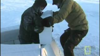 Marsh Mokhtari builds an igloo Perilous Journeys Nat Geo