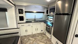 2023 Palomino PUMA 31FKRK