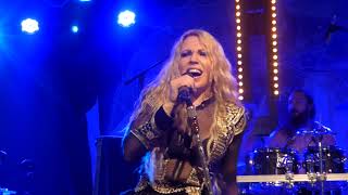 Kobra And The Lotus - Let Me Love You