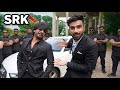 Going To Public Places With Shahrukh Khan - Prank | आज तो पूरा शहर पागल हो गया 