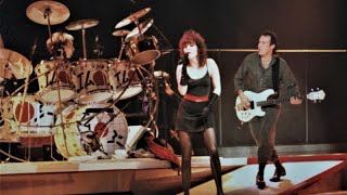 Pat Benatar performs on Get Nervous World Tour