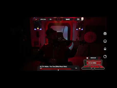 Twitchclip @RechtEckOhneEcken 