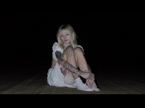 carolesdaughter - nobody’s favorite person, not even my own (Lyric Video)