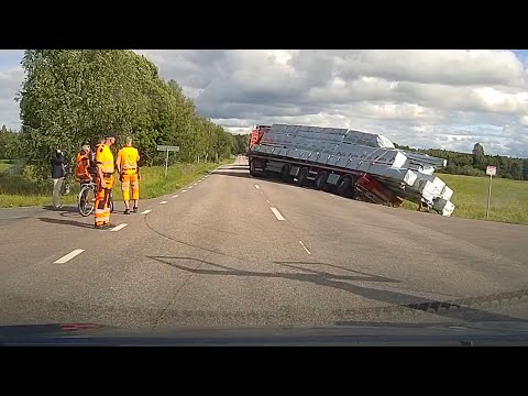 I think this truck driver has kind of a bad day at work…