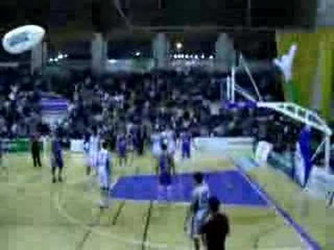 L´Afició del Gandia Bàsquet crida: OE OE OE OE ¡ ¡ ¡