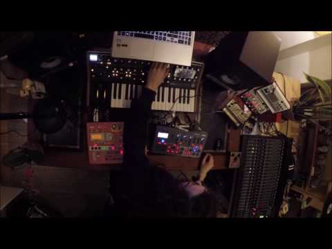 Schtang - Epoch (Slow dub-techno hardware jam) Ft E2, ESX1, Sub37, Volca Bass