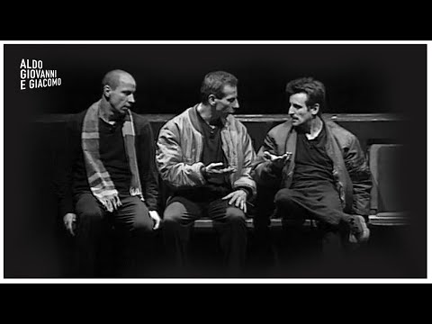 Audience in the Stalls (The Shorts) - Complete | Aldo Giovanni e Giacomo