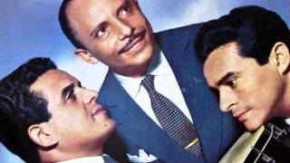 Trio Nagô - VIVE SEU MANÉ CHORANDO - samba de Luiz Assunção - gravação de 1955