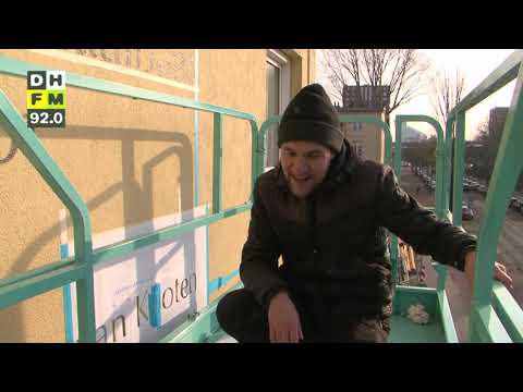 Muurtekst Kees van Kooten aangebracht in Escamp