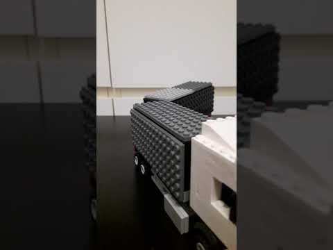 MAN TGA из Лего