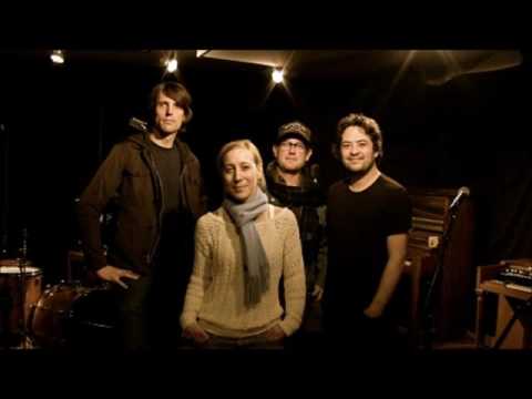 Heartless bastards   You ain´t goin' nowhere