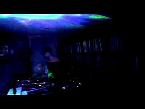 Steven Vazquez live from Paterson, New Jersey - www.Radio4by4.com