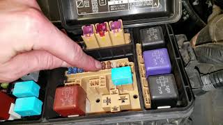 Toyota Highlander 2005 Starter Relay and Fuse Location
