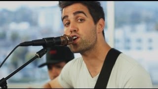 Live On Sunset - Kelley James &quot;Summertime On My Mind&quot; Acoustic Performance