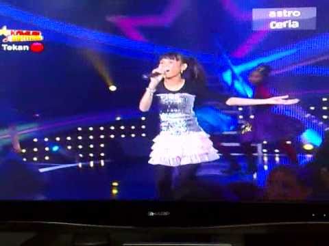 KAMILAH BINTANG-Pujaan Malaya by Dayang