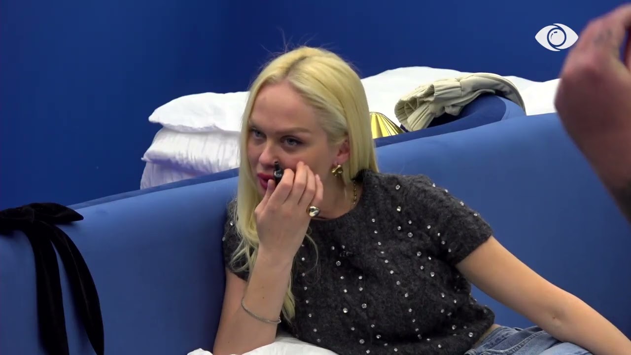 “Jozin tat e kanë larë e kanë shpëlarë…”/ Indriti diskuton me Loredanën