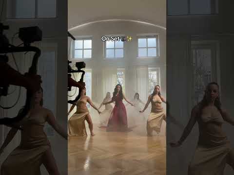 Die Tanzstunden haben sich gelohnt 💃🏻✨ Das Musikvideo wird zu krass!!!♥️