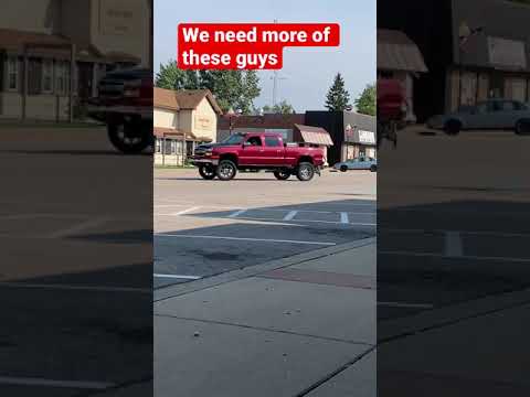 Train horn truck blows