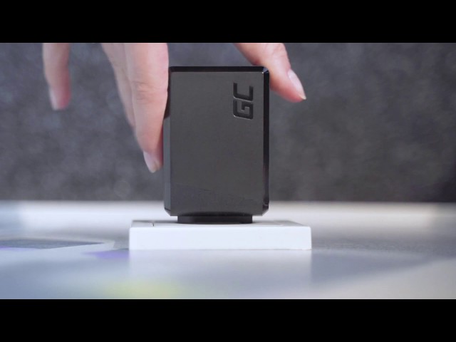 Carregador Green Cell CHARGC03 3x USB Carregamento Rápido Quick Charge 3.0 30W Preto video