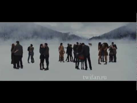 Kate Denali & Garrett kiss!